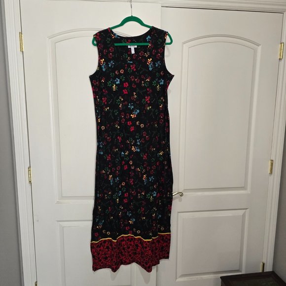 SALE! D & Co. Maxi - Picture 2 of 8